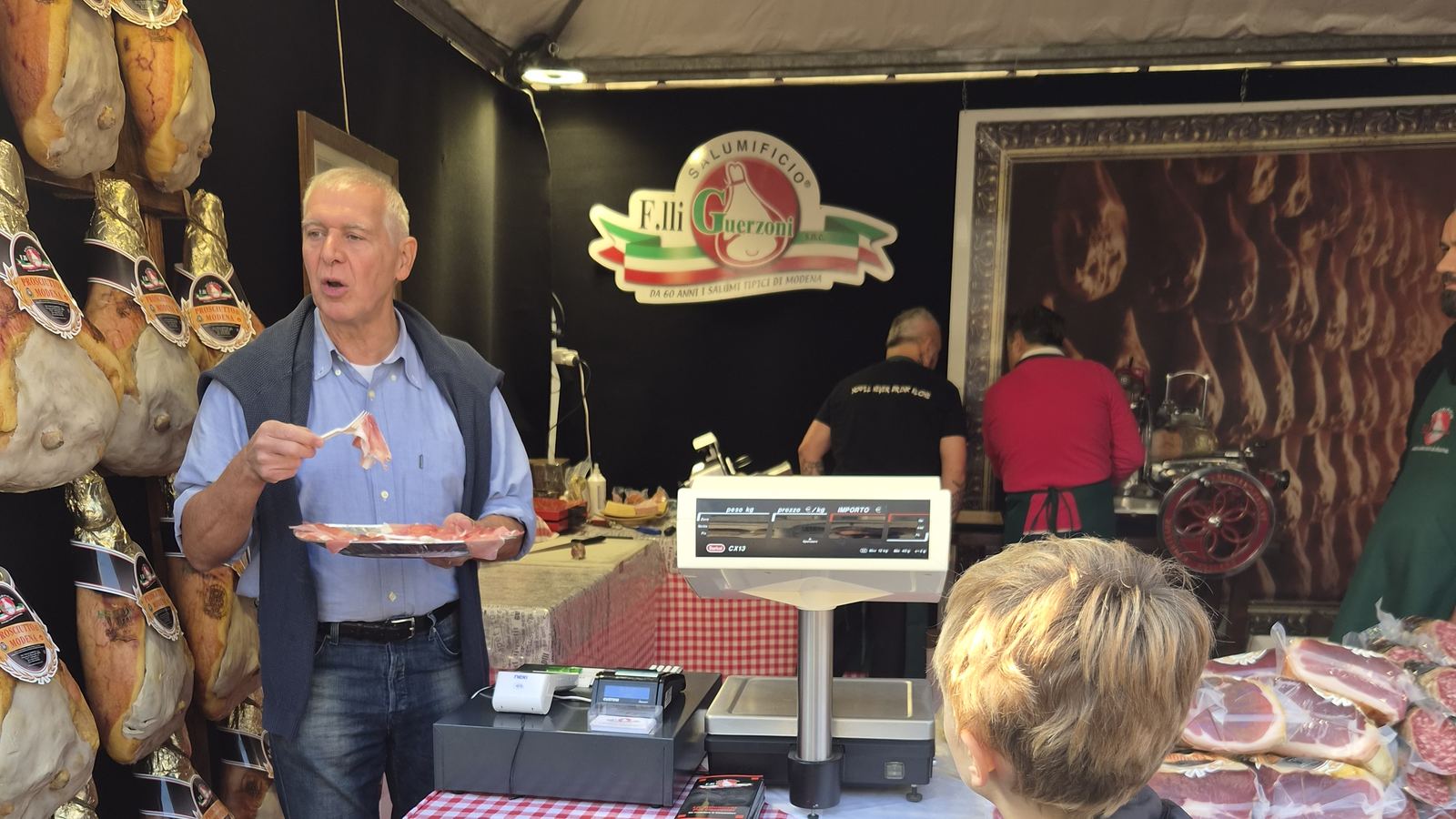 La Bonissima: Modena's Food Festival in Piazza Grande